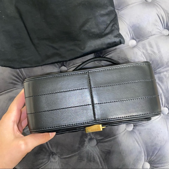 SOLD New Yves Saint Laurent Black Medium Vicky Bag Gold Hardware - Picture 8 of 10